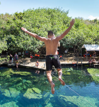 Cenote Suytun (Valladolid) Todo lo que debes saber antes de visitarlo