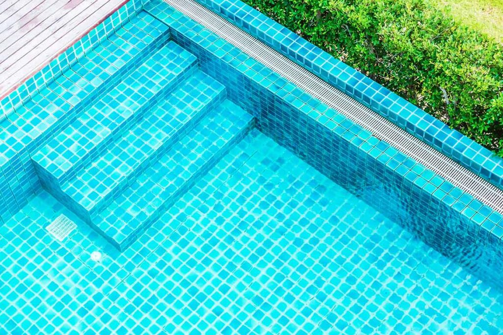 ¿Cuál es el mejor adhesivo para azulejos de piscina? 1 ¿Cuál es el mejor adhesivo para azulejos de piscina?