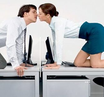 Mejor un buen contacto de trabajo a una mala relación sentimental