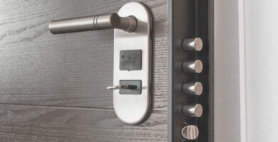 6 consejos para una puerta de entrada más segura 9 6 consejos para una puerta de entrada más segura