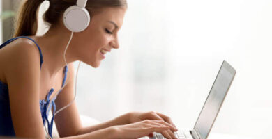 Servicios Integrados: Internet, Telefonía y Televisión para una Conectividad Completa 8 Servicios Integrados: Internet, Telefonía y Televisión para una Conectividad Completa